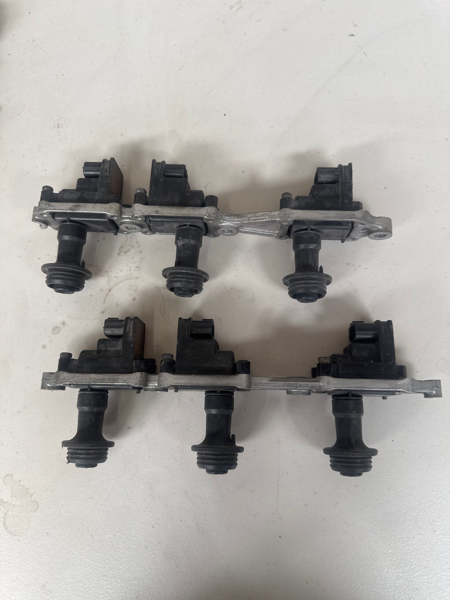 R33 RB25 S2 Coilpacks + Bracket